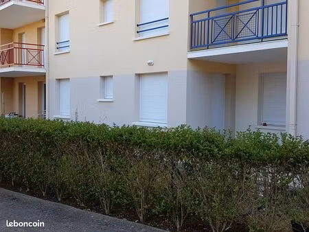 t2bis (chambre + bureau) - gibauderie - proche ipeco  fac  chu - libre mi juin