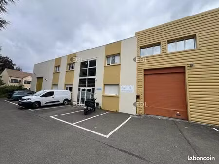 local d'activité 754 m²