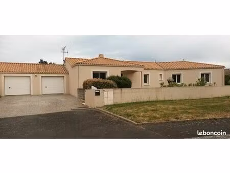 vente maison à la ferrière