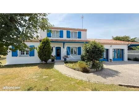 maison 7 pièces 169 m²