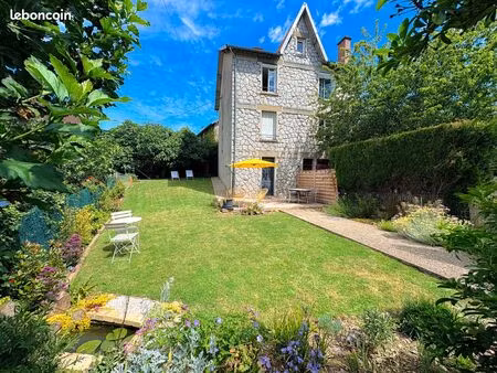 appartement/maison atypique de 105m² avec jardin et garage