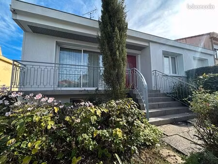 maison 6 pièces 140 m²