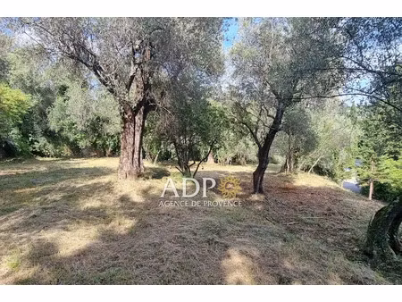 vente terrain à grasse (06130)  280 000 €