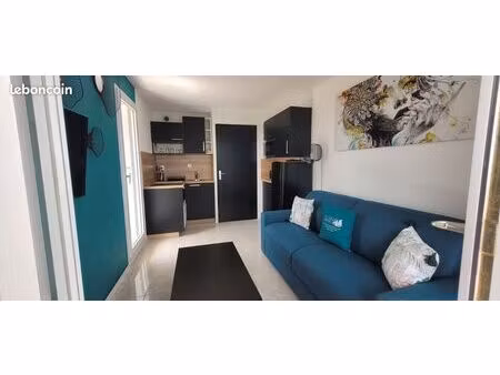 studio cabine vue mer