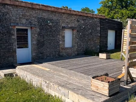 charmante maison t2 meublée en village