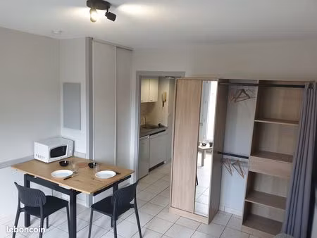 location appartement studio meublé