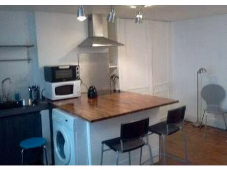 location appartement 3 pièces à bordeaux (33000) : à louer 3 pièces / 55m² bordeaux