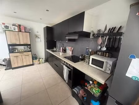 appartement à louer à avenue gillieaux 16 montignies-sur-sambre (vbe32272)