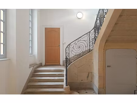 location appartement  m² t-3 à nevers  591 €