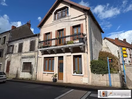 belle maison de village habitable de suite