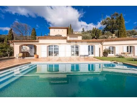 splendide villa à cabris