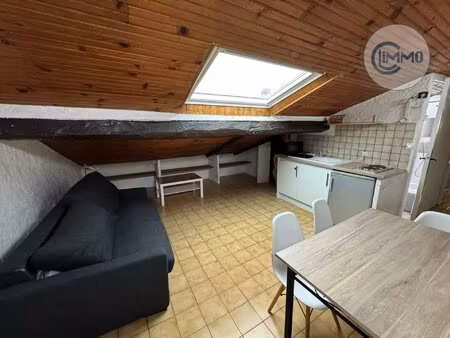 investissement locatif vente nice  studio meublé situé dans le vieux nice