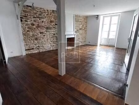 location appartement 3 pièces meublé à vitré (35500) : à louer 3 pièces meublé / 73m² vitr