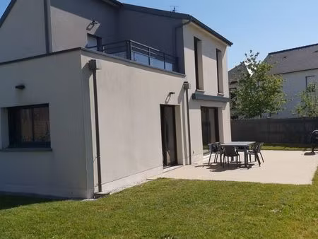 maison 120 m²  4 chambres  secteur ferrié laval