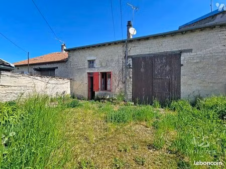 maison 3 pièces 100 m²