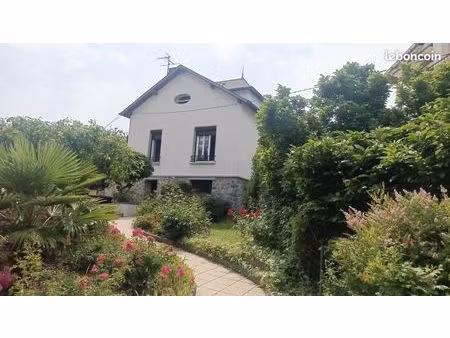 maison 4 pièces 142 m²