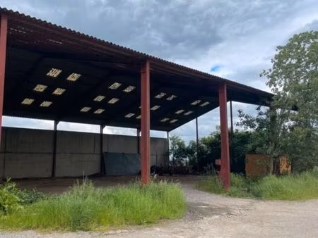 hivernage / mise à l'abri sécurisée camping-car  caravane  remorque à l'année
