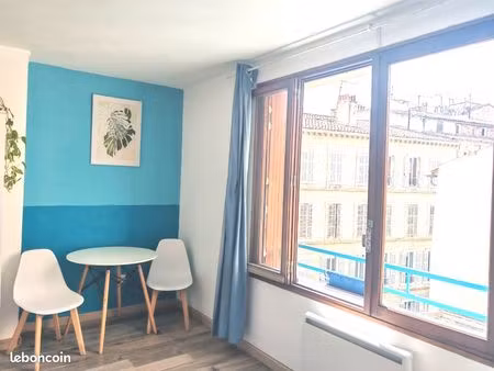 studio en face à la gare st charles