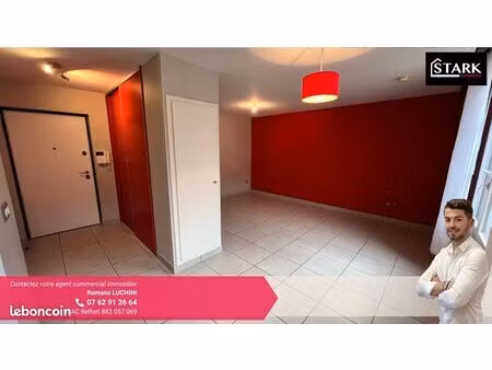 studio 1 pièce 33 m²