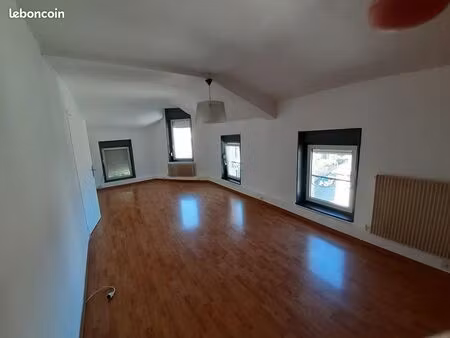 appartement 3 pièces 69 m²