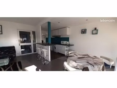 chambre 4 pièces 80 m²
