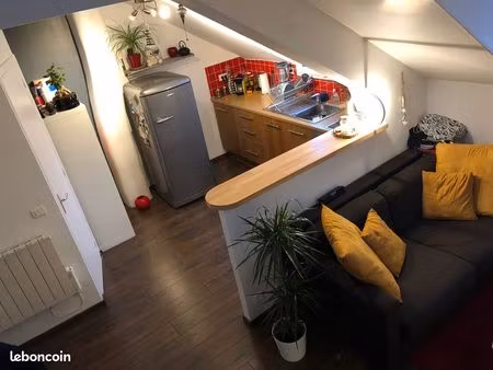 studio à louer - calme&lumineux - à vincennes  200m du métro ligne 1 (st mandé)
