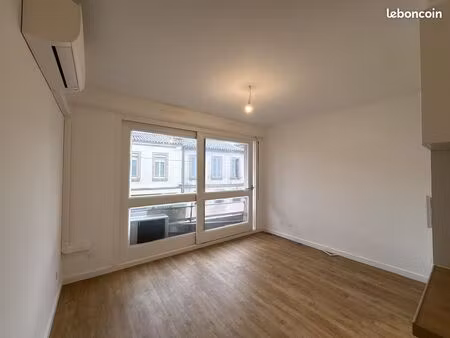 studio 1 pièce 20 m²