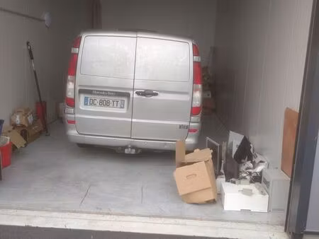 parking/box 30 m² ifs