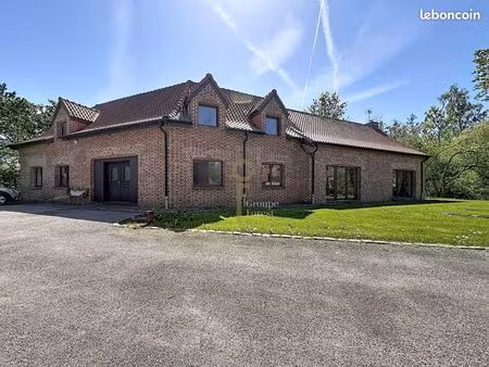 maison 7 pièces 257 m²