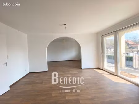 appartement 5 pièces 105 m²
