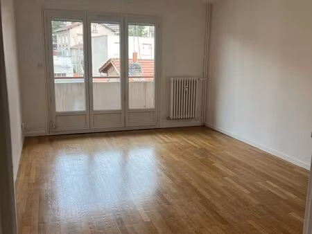 appartement 64m2 - 2 chambres - terrasse - garage