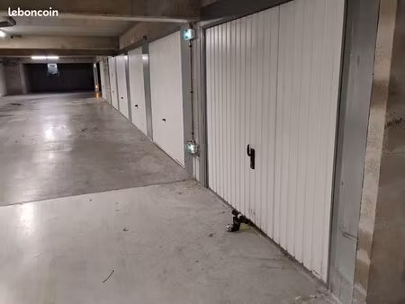 location garage 17m2