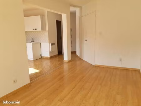 appartement 1 pièce 28 m²