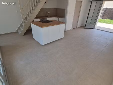 ? à louer – maison t3 dans ancien corps de ferme rénové