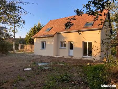 maison à saint arnoult des bois