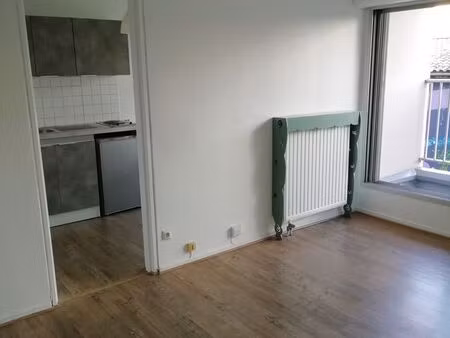 appartement t1bis -27 5 m2 proche victoire - etudiant