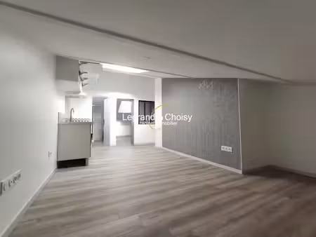 location appartement 1 pièce 22.6 m² à villeneuve-sur-lot (47300)  407 €