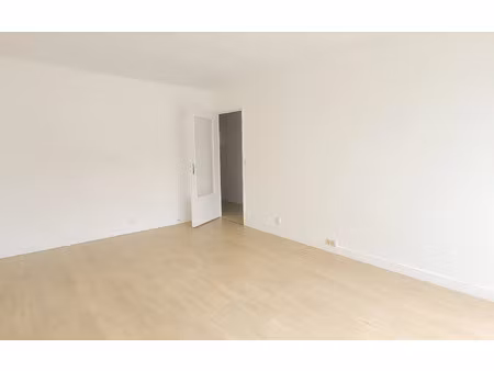 location appartement  50.08 m² t-2 à issy-les-moulineaux  1 348 €