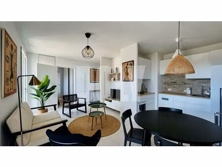 doly / ivry-sur-seine / 66 m² carrez/ 3 pièces
