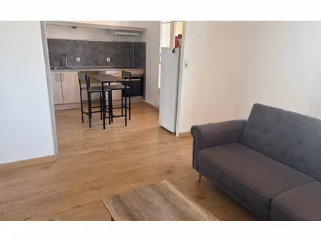 location appartement  m² t-3 à manosque  780 €
