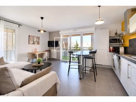 a louer - t3 meublé 63 60m2 montpellier/ovalie avec terrasse
