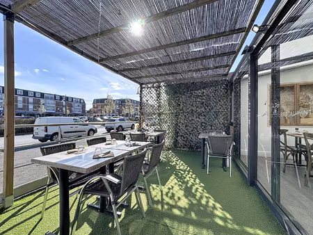 fonds de commerce muizon + appartement 5 pièce(s) 325.64 m2
