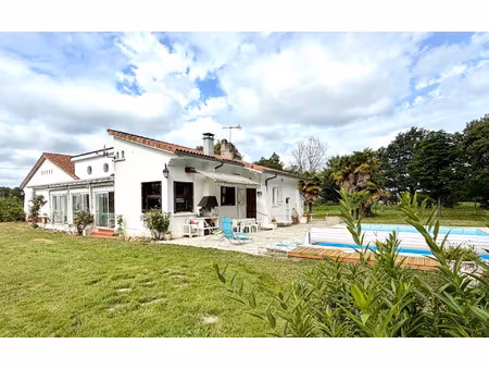 maison le vignau 180 m² t-7 à vendre  275 400 €