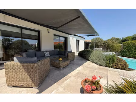maison nieul-sur-mer m² t-6 à vendre  676 000 €