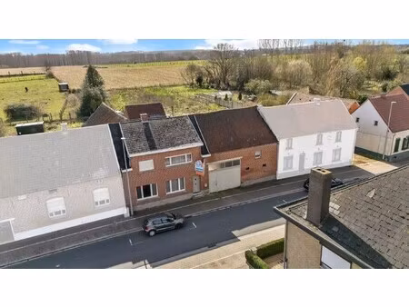 te renoveren landelijke woning op 44 are