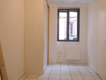 quartier marengo/ jolimont  t1 de 21 m² au rez de chaussée