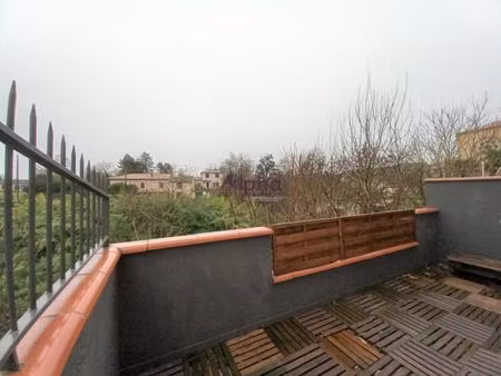 maison de ville t2 bis située à negrepelisse avec terrasse privative