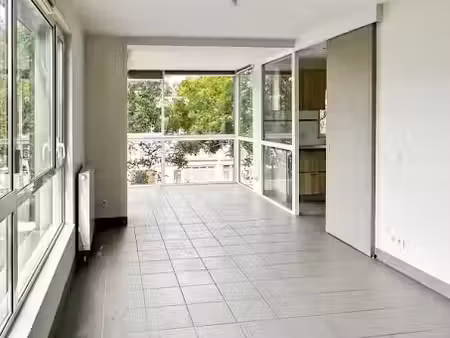 location appartement 4 pièces 106.38 m² à saint-pierre-des-corps (37700)  957 €