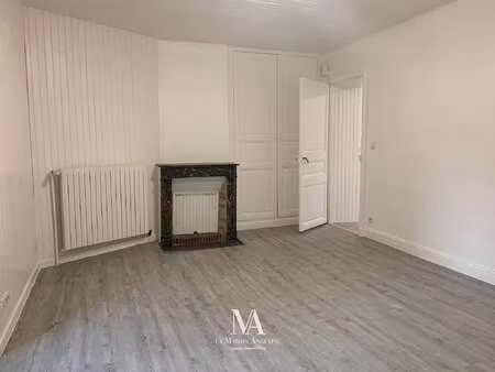 location appartement 2 pièces à angers (49000) : à louer 2 pièces / 42m² angers