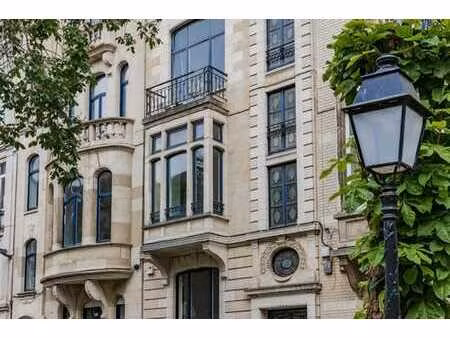 place brugmann - triplex de 240 m² avec jardin